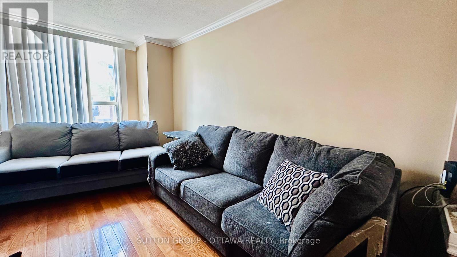 Property at 139 ECCLES STREET image 4