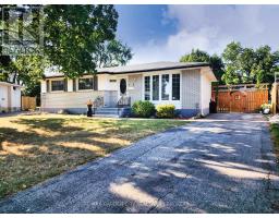 7 CHAPMAN COURT, St. Catharines, Ontario