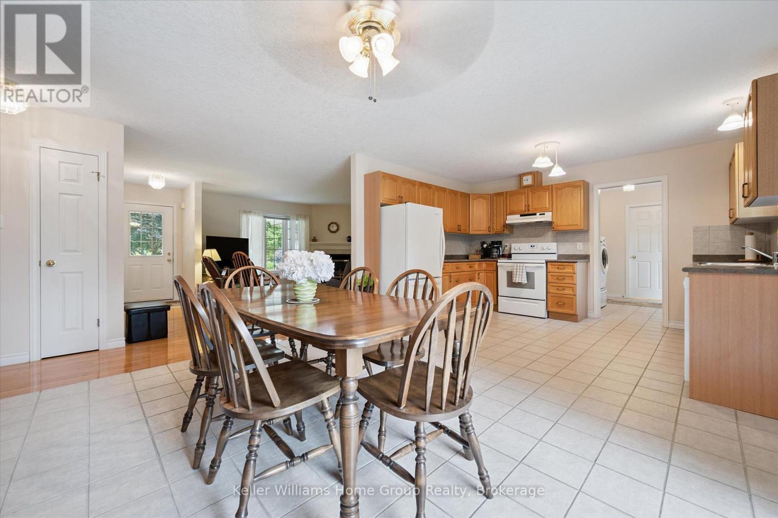 750 Dianne Crescent, Centre Wellington, Ontario  N1M 3N5 - Photo 10 - X12355538
