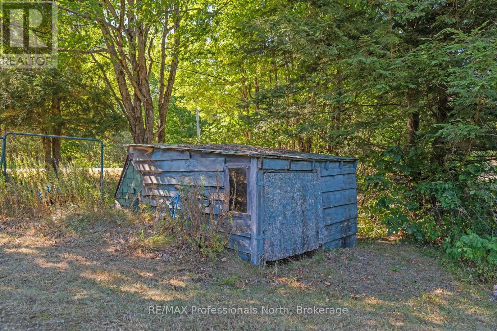 60 Mountain Street, Dysart Et Al, Ontario  K0M 1S0 - Photo 14 - X12355541