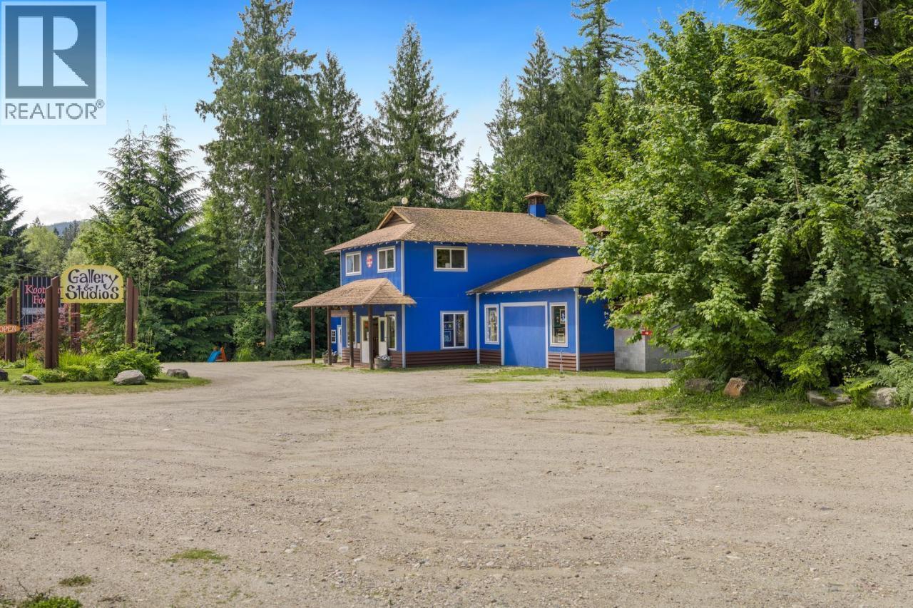 16095 3a Highway, Crawford Bay, British Columbia  V0B 1E0 - Photo 4 - 10359793