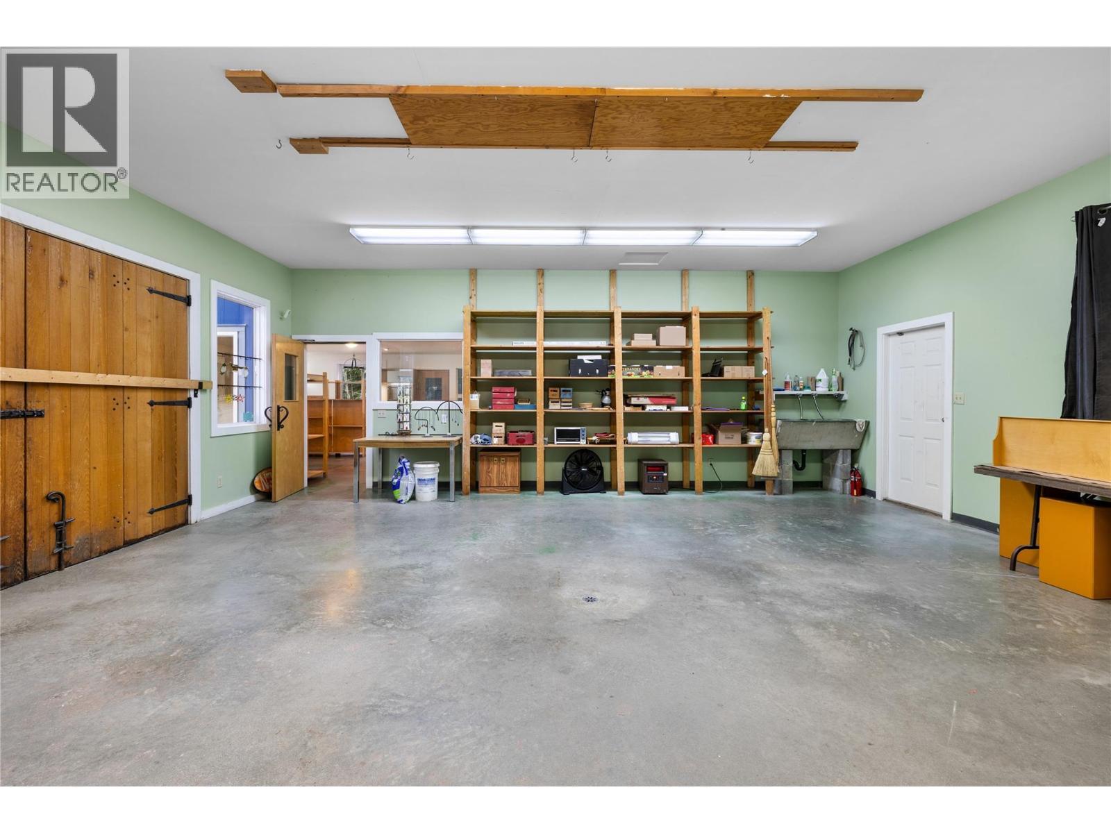 16095 3a Highway, Crawford Bay, British Columbia  V0B 1E0 - Photo 26 - 10359793
