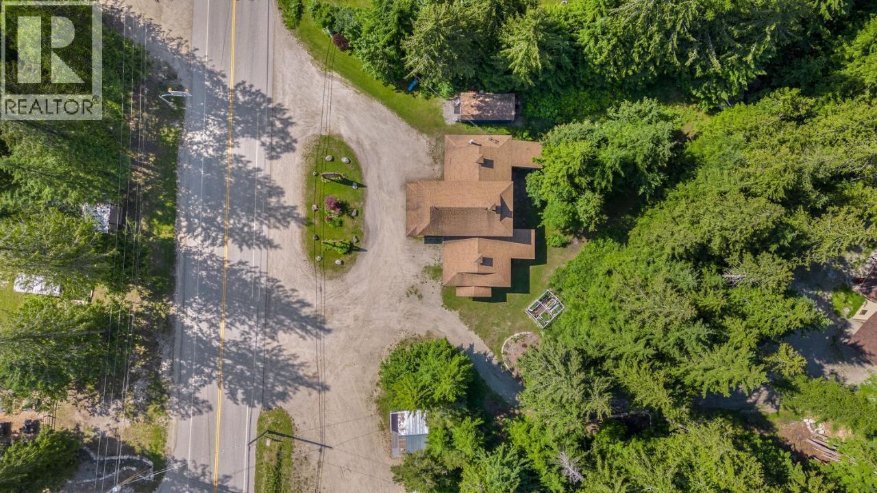 16095 3a Highway, Crawford Bay, British Columbia  V0B 1E0 - Photo 45 - 10359793