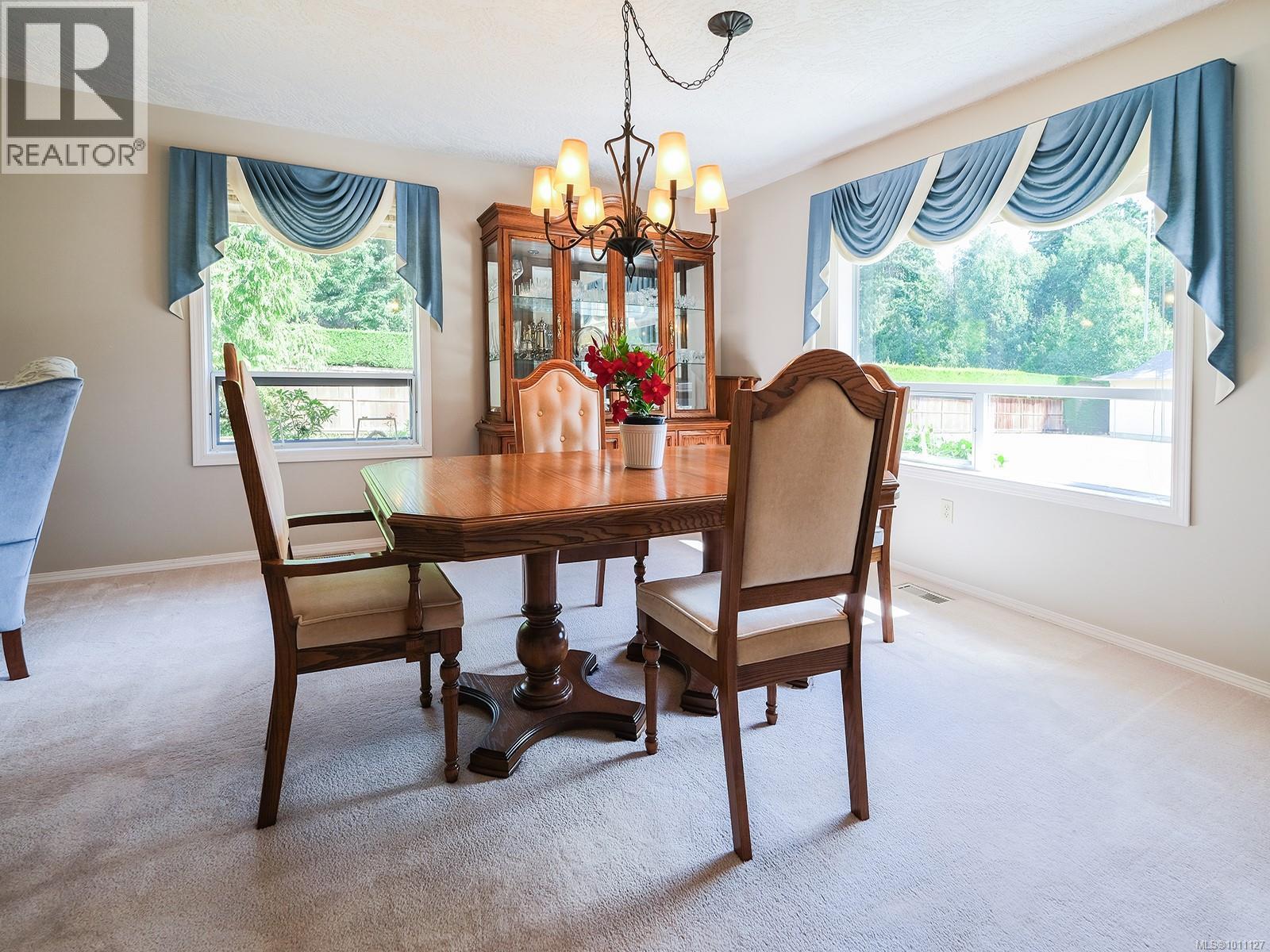 Property at 3639 Farnsworth Rd image 1