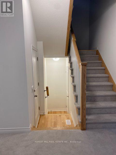 13 Sassafrass Road, Springwater, Ontario  L9X 2C6 - Photo 15 - S12355459