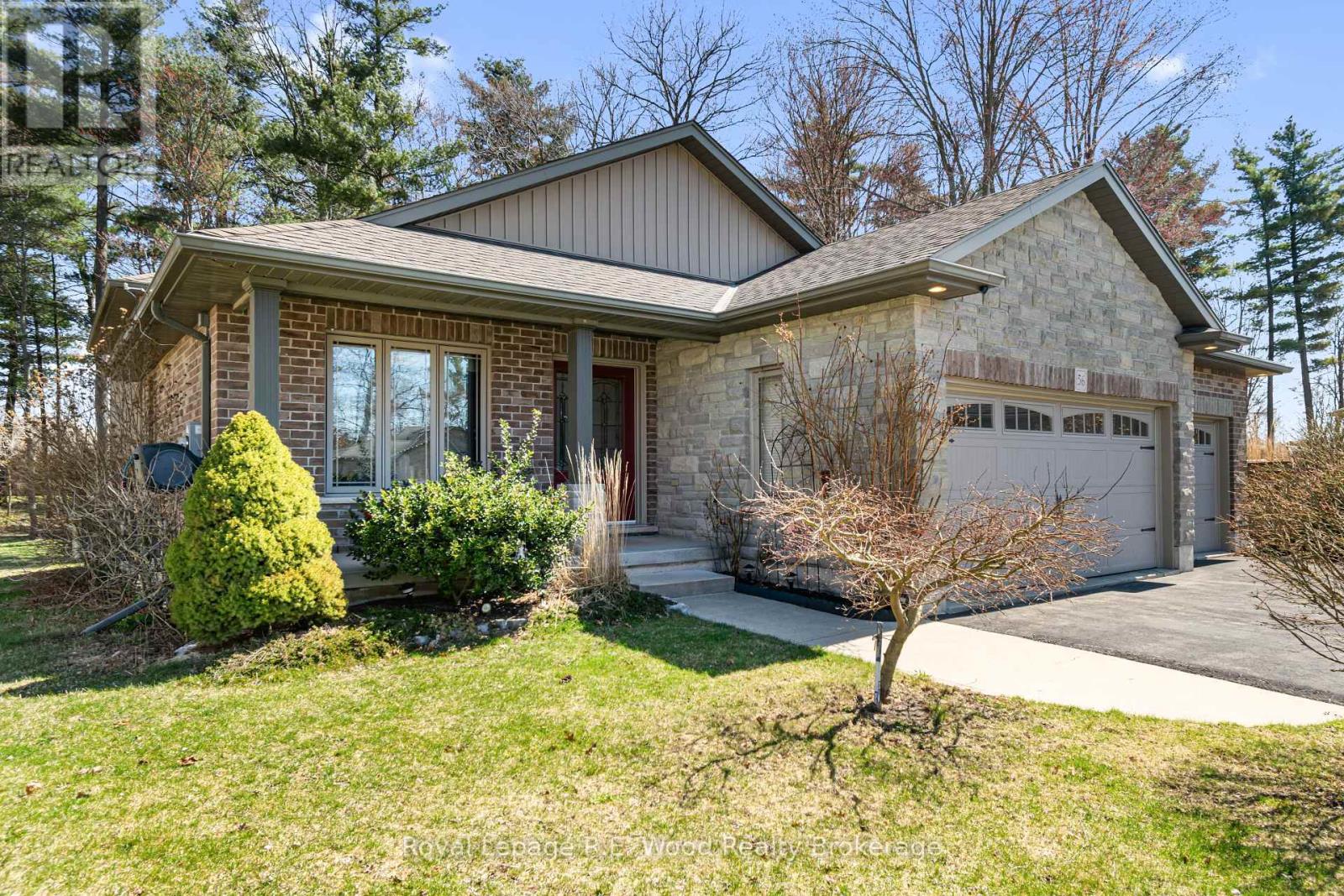 56 Wintergreen Crescent, Norfolk, Ontario  N4B 2W5 - Photo 1 - X12095836