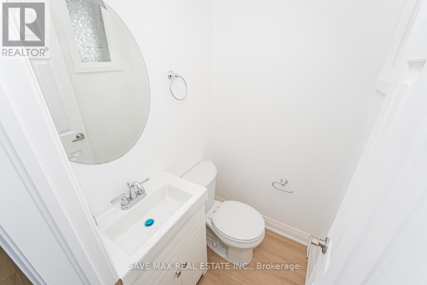 248 West 18th Street, Hamilton, Ontario  L9C 4G9 - Photo 14 - X12355452