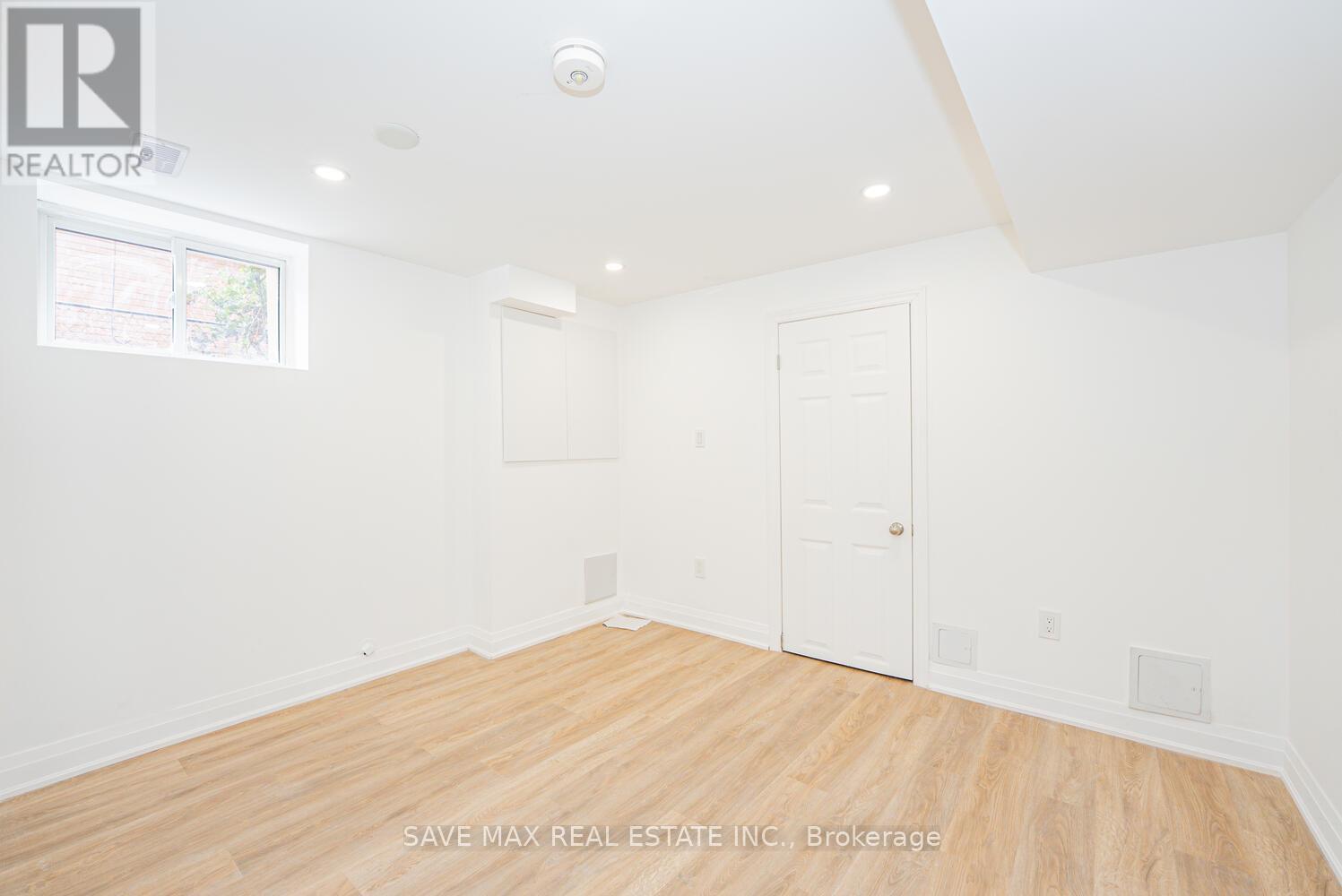 248 West 18th Street, Hamilton, Ontario  L9C 4G9 - Photo 38 - X12355452