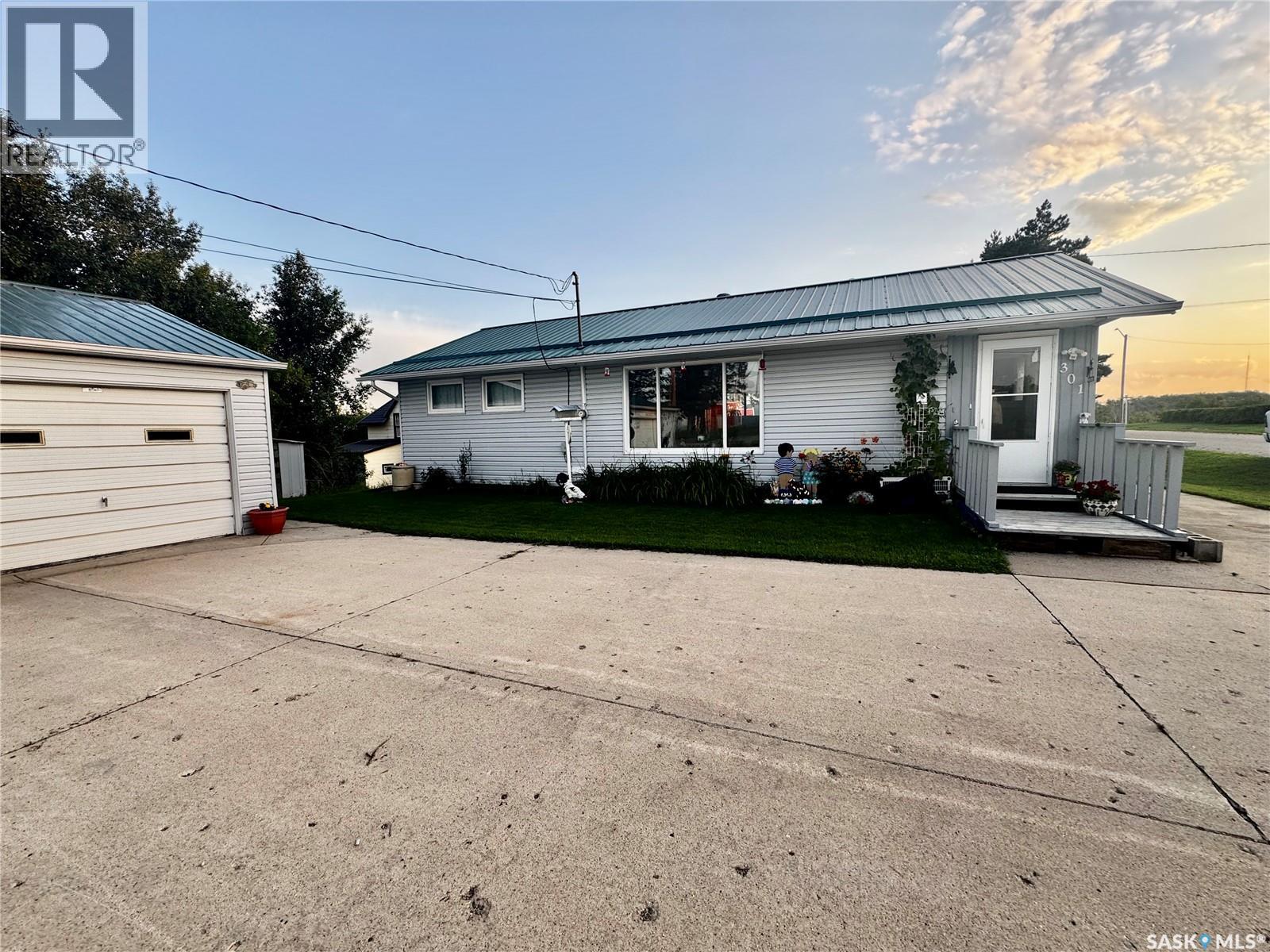 301 1st Street SE, Sturgis, Saskatchewan  S0A 4A0 - Photo 4 - SK016148