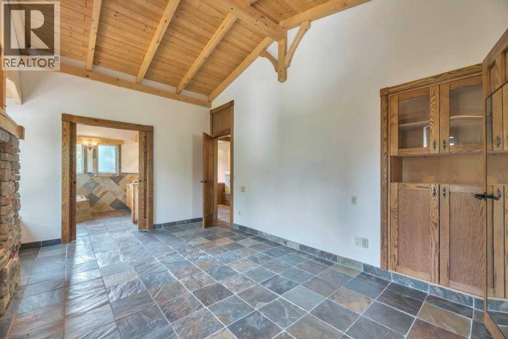 764 East Chestermere Drive, Chestermere, Alberta  T1X 1A6 - Photo 32 - A2234797