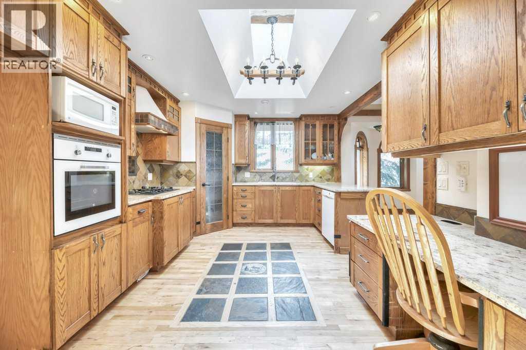 764 East Chestermere Drive, Chestermere, Alberta  T1X 1A6 - Photo 26 - A2234797