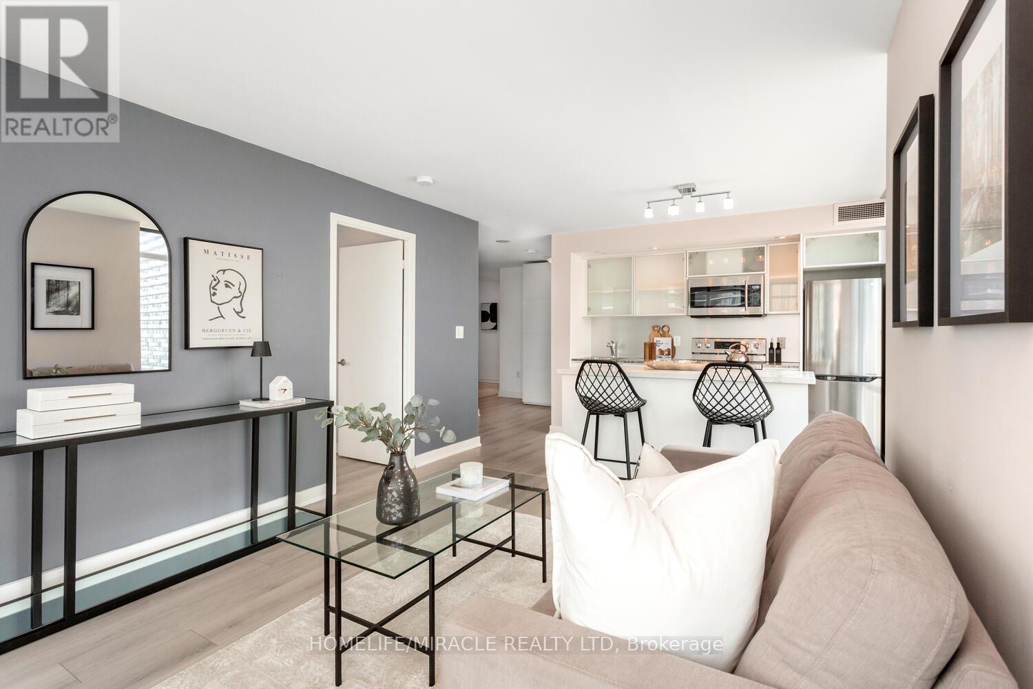 3002 - 25 Telegram Mews, Toronto, Ontario  M5V 3Z1 - Photo 33 - C12355530