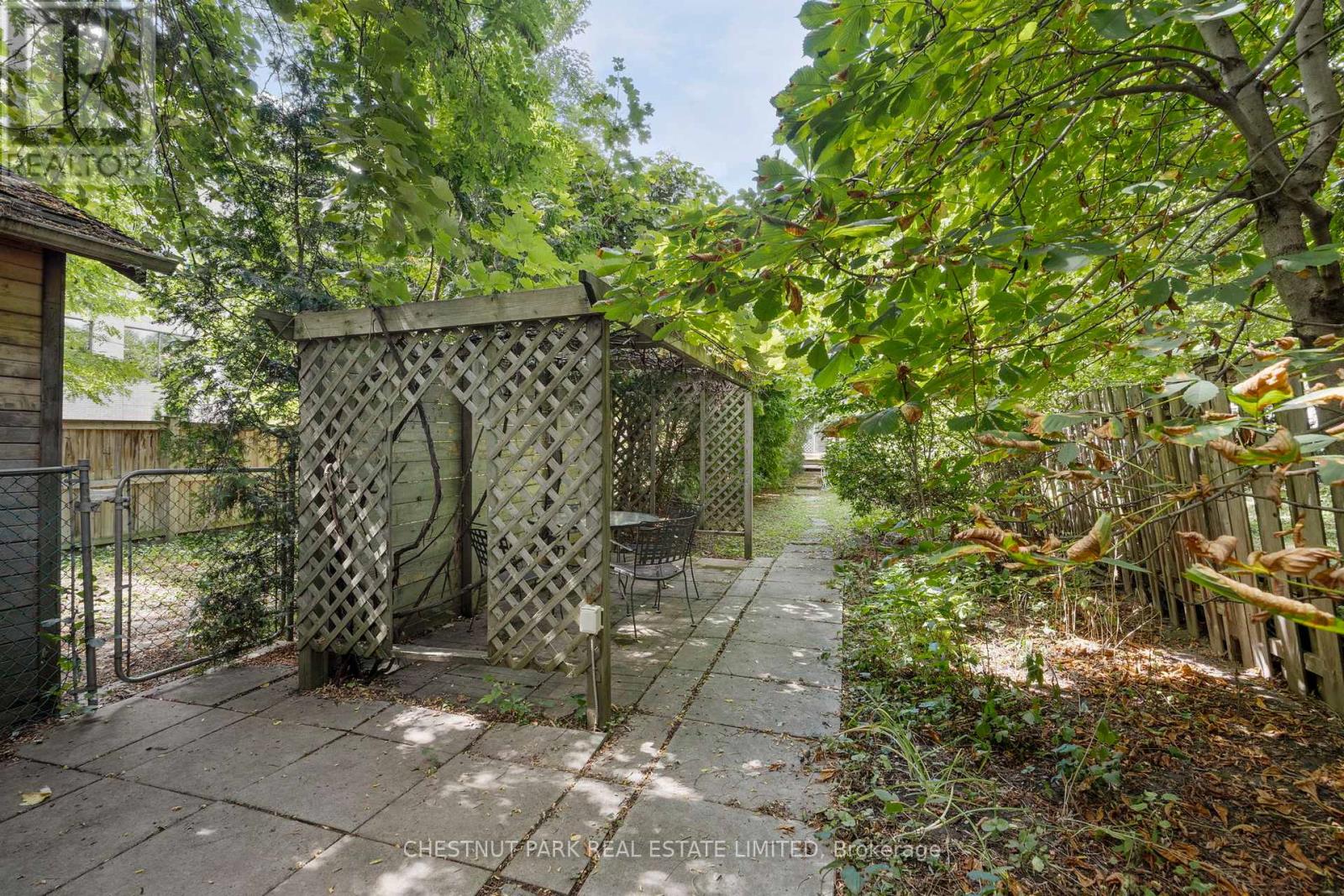 23 Edith Drive, Toronto (Yonge-Eglinton), Ontario  M4R 1Y9 - Photo 41 - C12355560