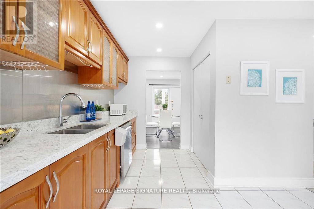 11 - 2 Liszt Gate, Toronto, Ontario  M2H 1G7 - Photo 10 - C12355591