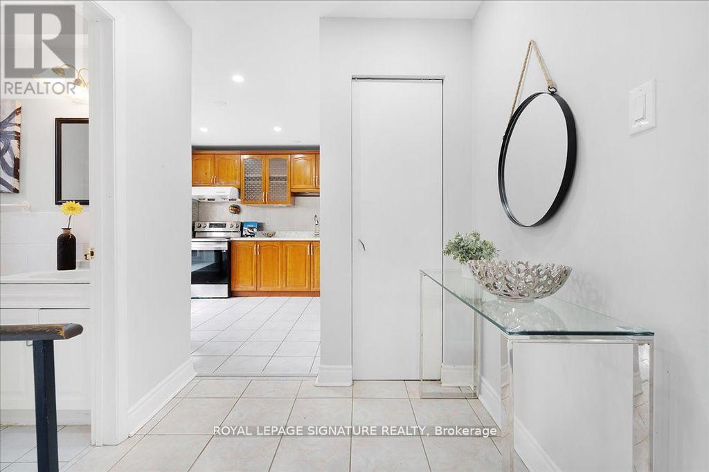 11 - 2 Liszt Gate, Toronto, Ontario  M2H 1G7 - Photo 7 - C12355591