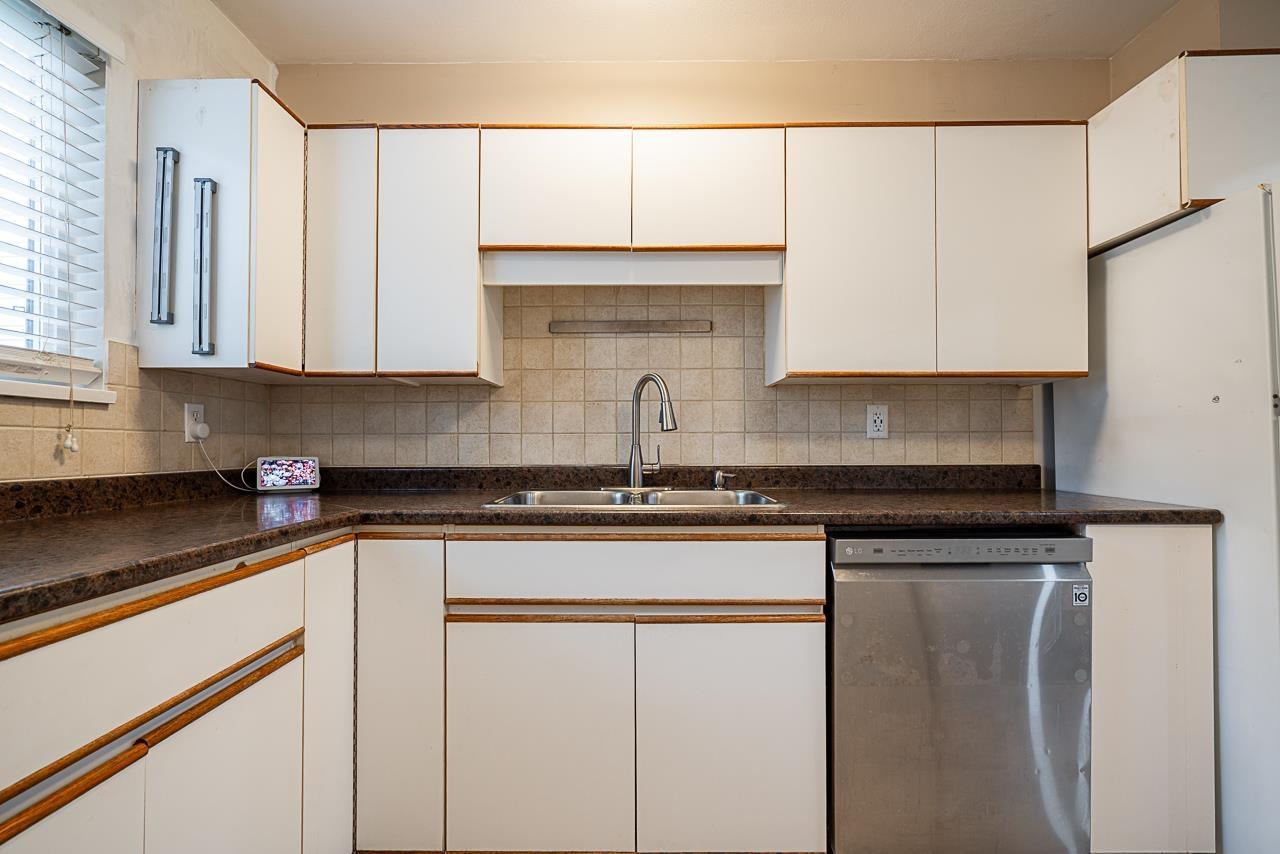 208 13632 67 Avenue, Surrey, British Columbia  V3W 6X5 - Photo 9 - R3039081