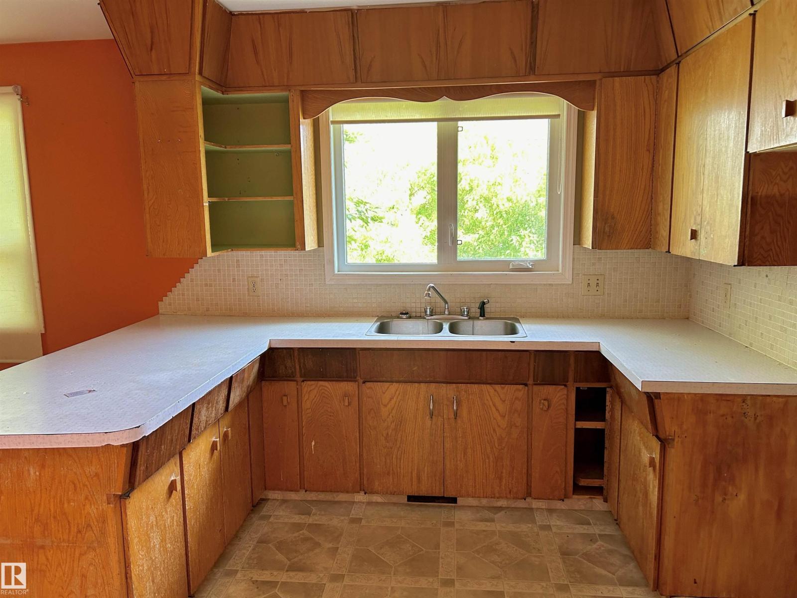 5033 48 Av, St. Paul Town, Alberta  T0A 3A4 - Photo 2 - E4438861