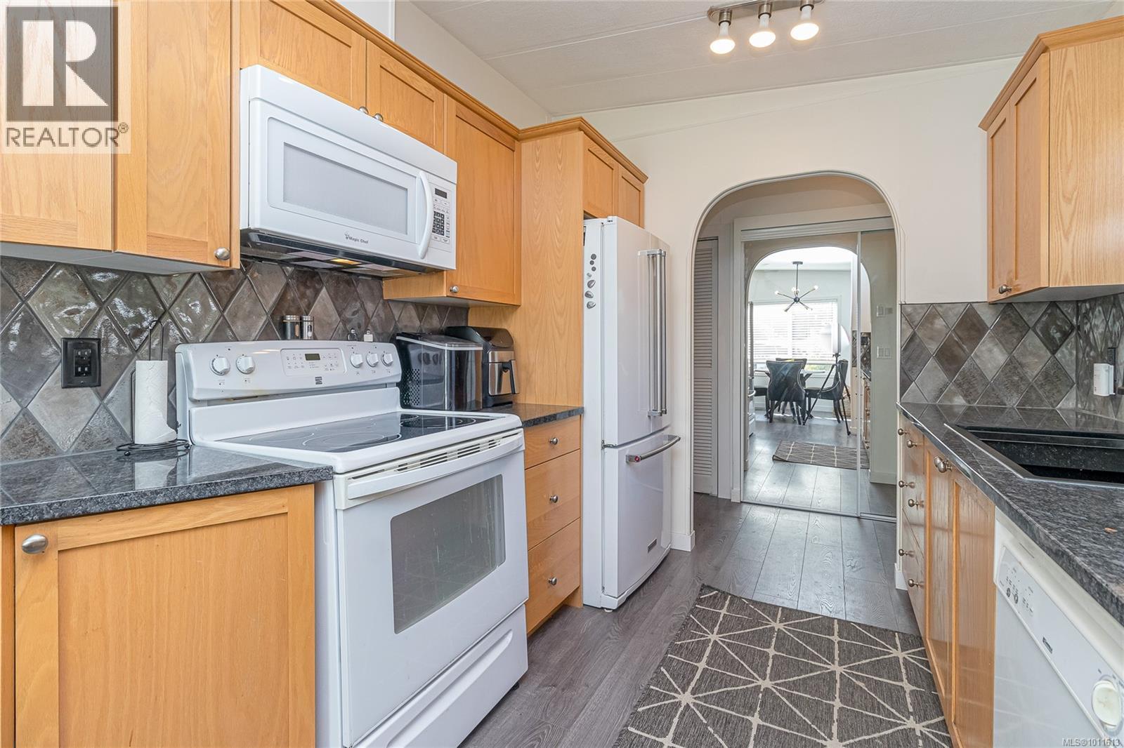 42 2501 Labieux Rd, Nanaimo, British Columbia  V9T 5A6 - Photo 18 - 1011613