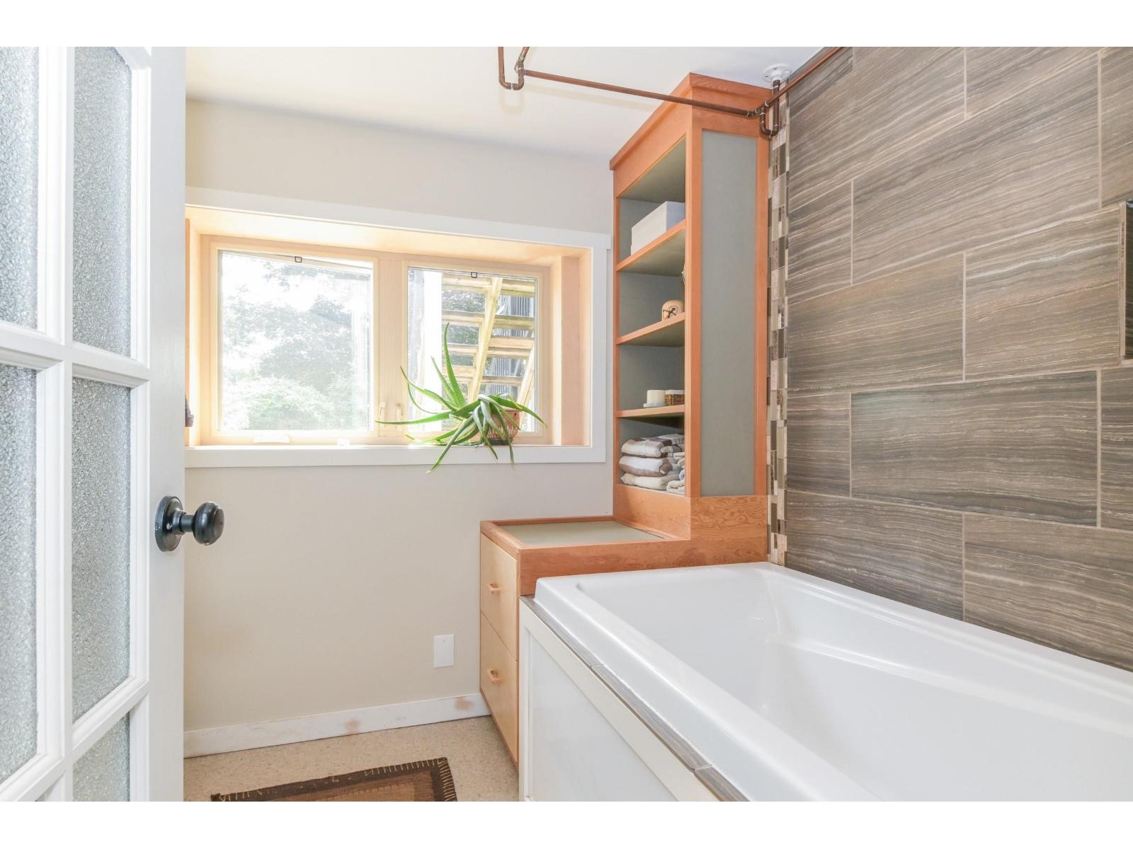 32584 Best Avenue, Mission, British Columbia  V2V 2S6 - Photo 25 - R3037751