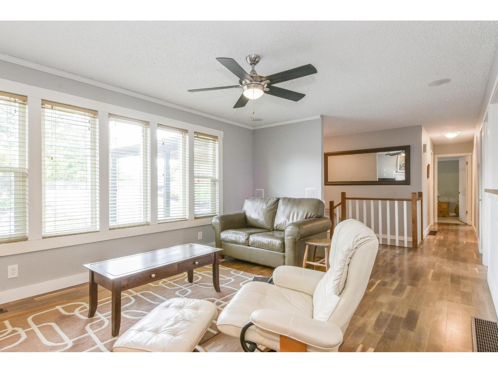 32584 Best Avenue, Mission, British Columbia  V2V 2S6 - Photo 4 - R3037751