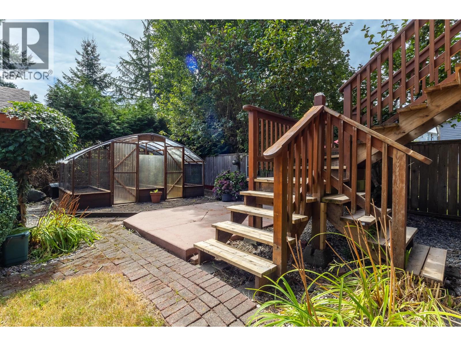 801 Reed Road, Gibsons, British Columbia  V0N 1V7 - Photo 30 - R3039052