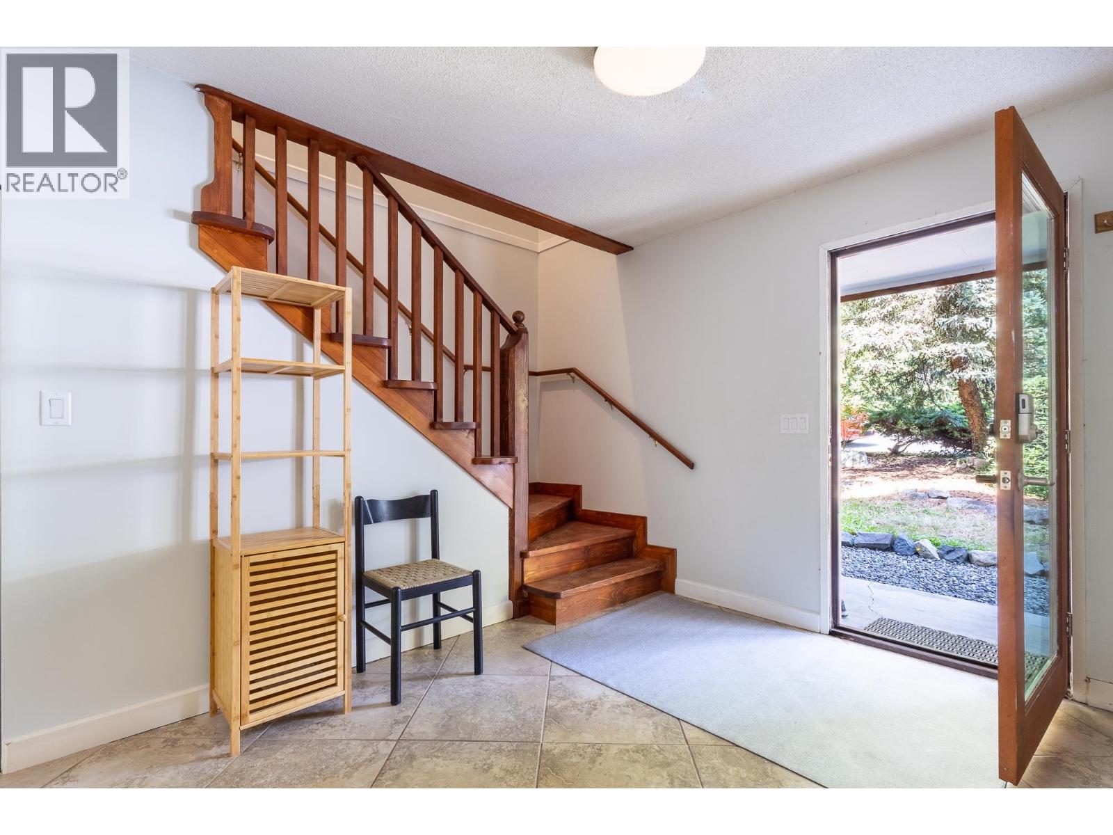 Property at 801 REED ROAD image 4