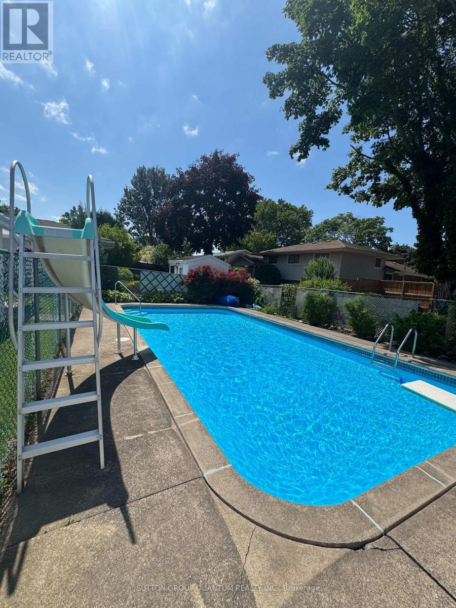 297 Lakeshore Road, St. Catharines, Ontario  L2M 1S1 - Photo 37 - X12355489