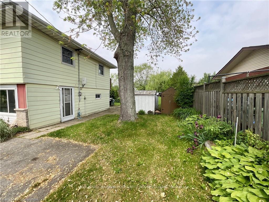 160 Woodburn Road, Hamilton, Ontario  L0R 1P0 - Photo 6 - X12355493