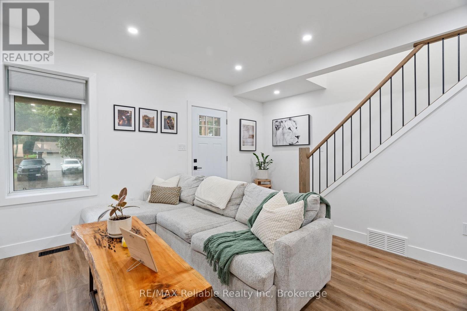 78 Daly Street, Huron East, Ontario  N0K 1W0 - Photo 10 - X12355605