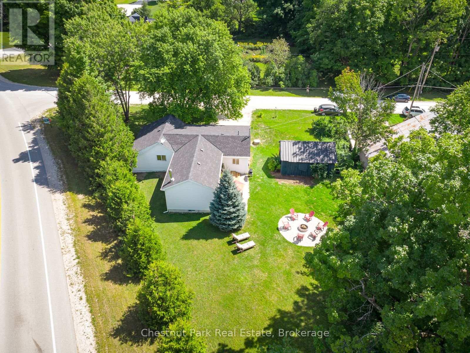 208 Redan Street, Grey Highlands, Ontario  N0C 1E0 - Photo 43 - X12355663