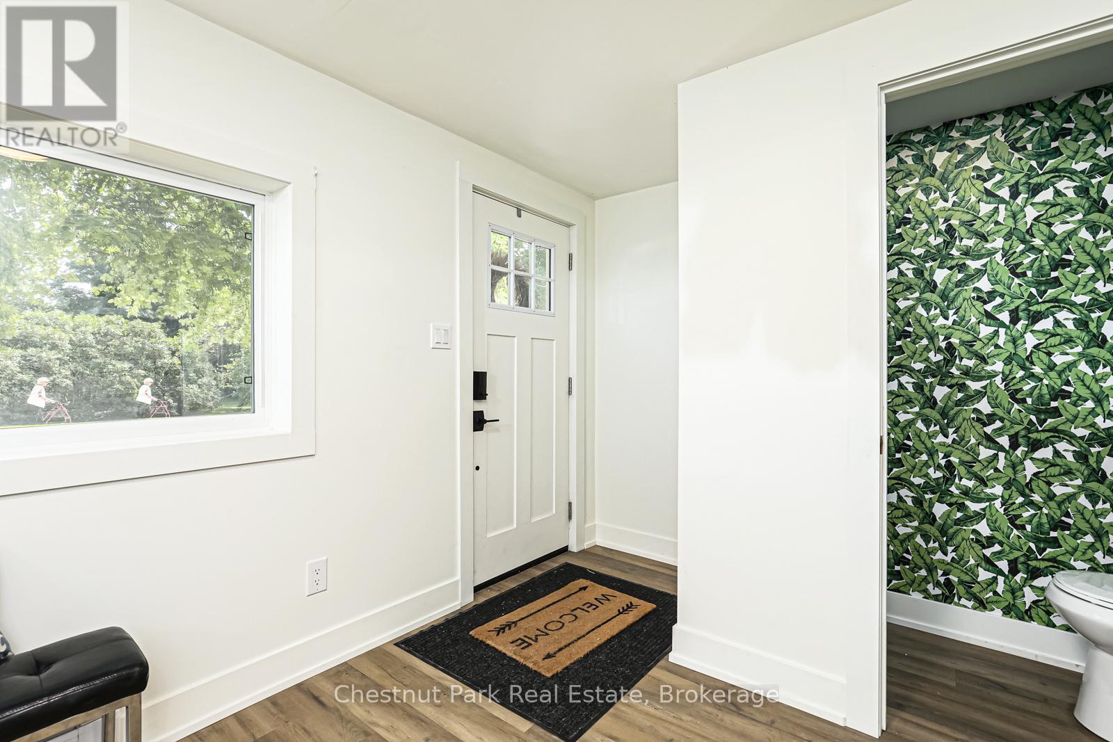208 Redan Street, Grey Highlands, Ontario  N0C 1E0 - Photo 6 - X12355663