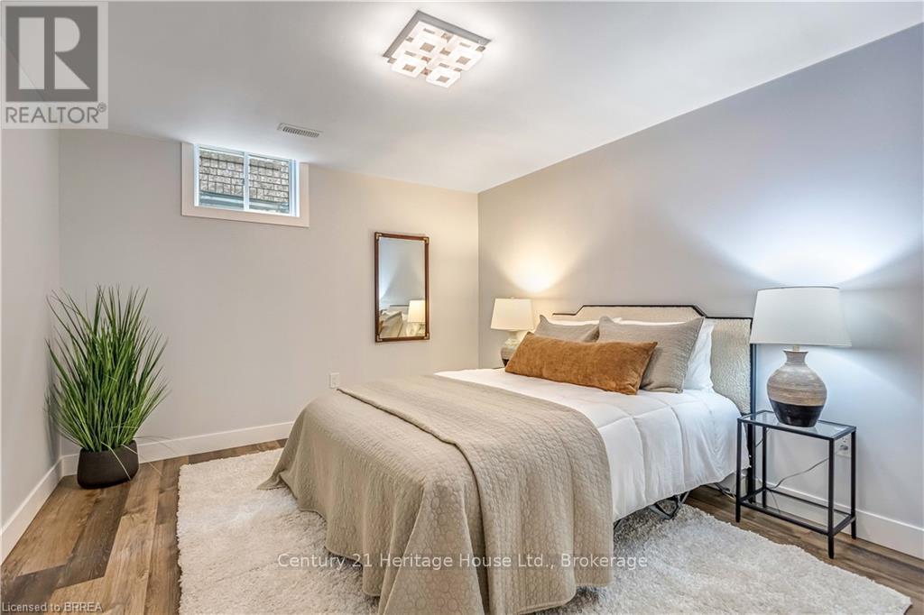 29 Casson Lane, Brantford, Ontario  N3R 7Z5 - Photo 26 - X12355671