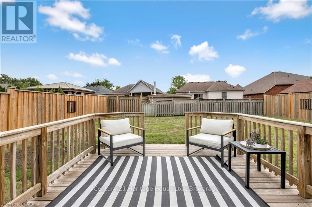 29 Casson Lane, Brantford, Ontario  N3R 7Z5 - Photo 31 - X12355671
