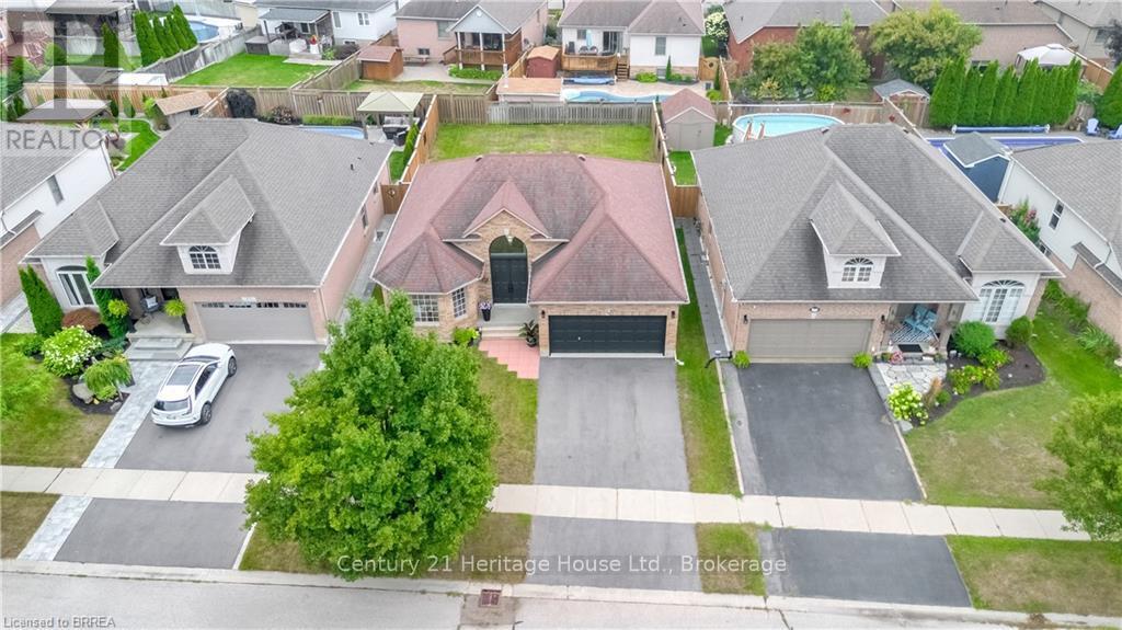 29 Casson Lane, Brantford, Ontario  N3R 7Z5 - Photo 33 - X12355671