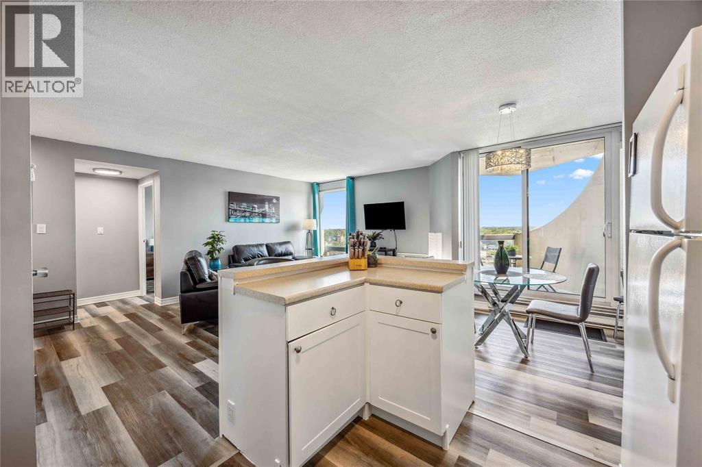 155 Front Street North Unit# 1109, Sarnia, Ontario  N7T 7V5 - Photo 9 - 25021232