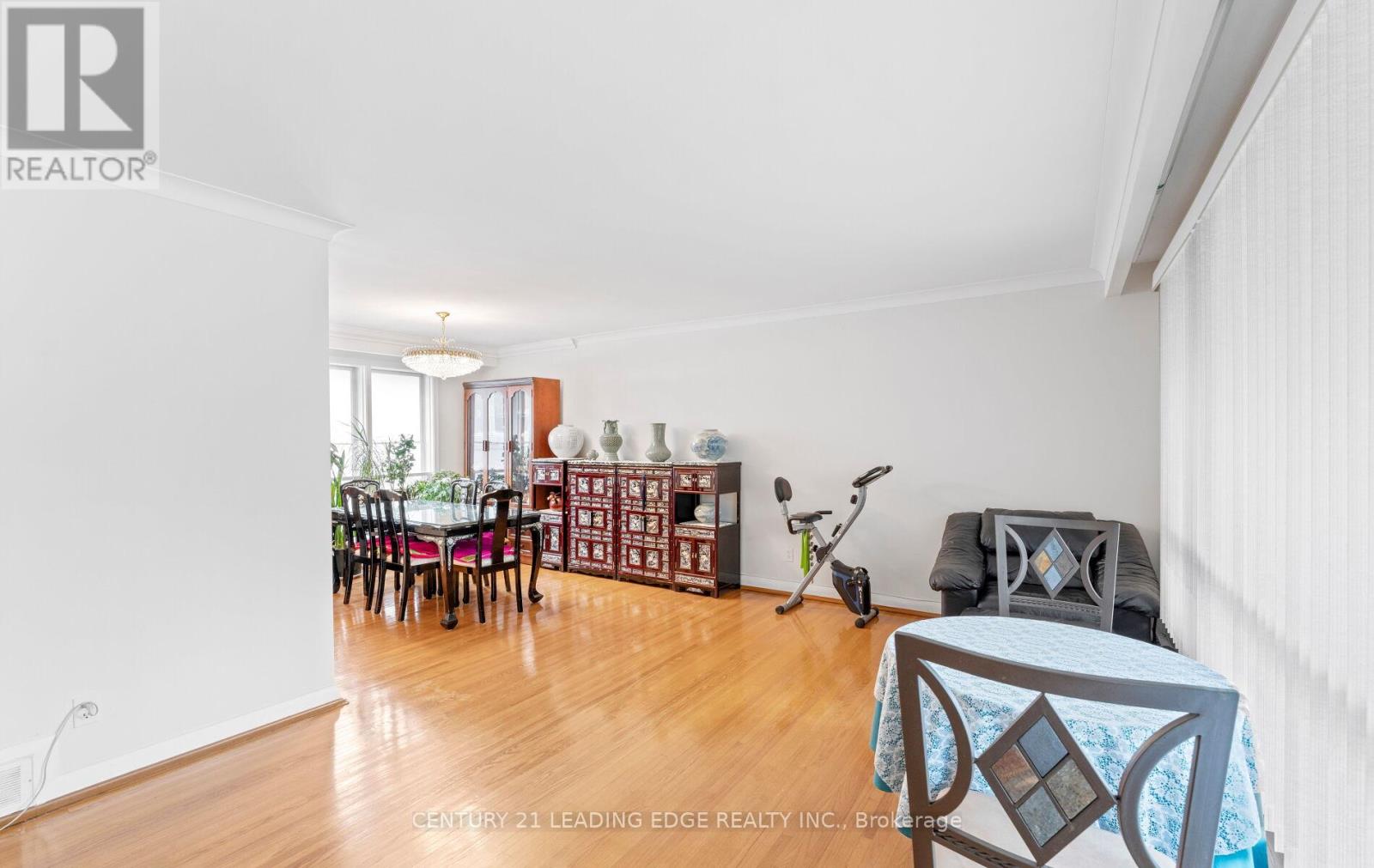24 Burbank Drive, Toronto, Ontario  M2K 1M8 - Photo 11 - C12355654