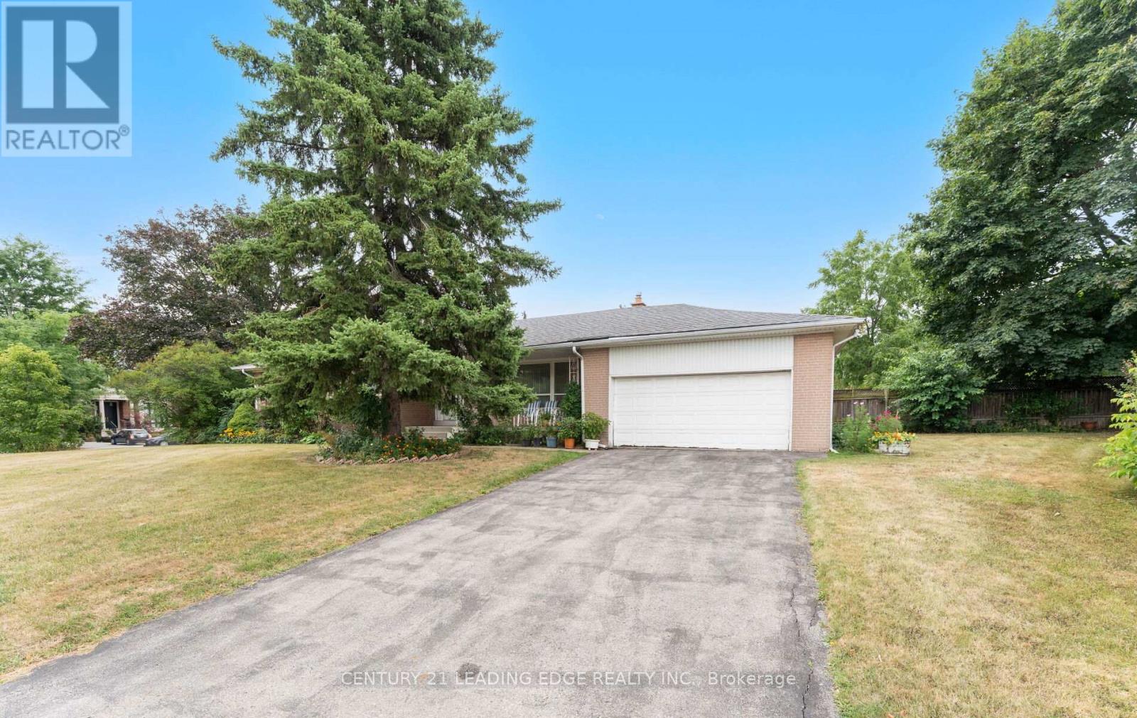 Property at 24 BURBANK DRIVE image 3