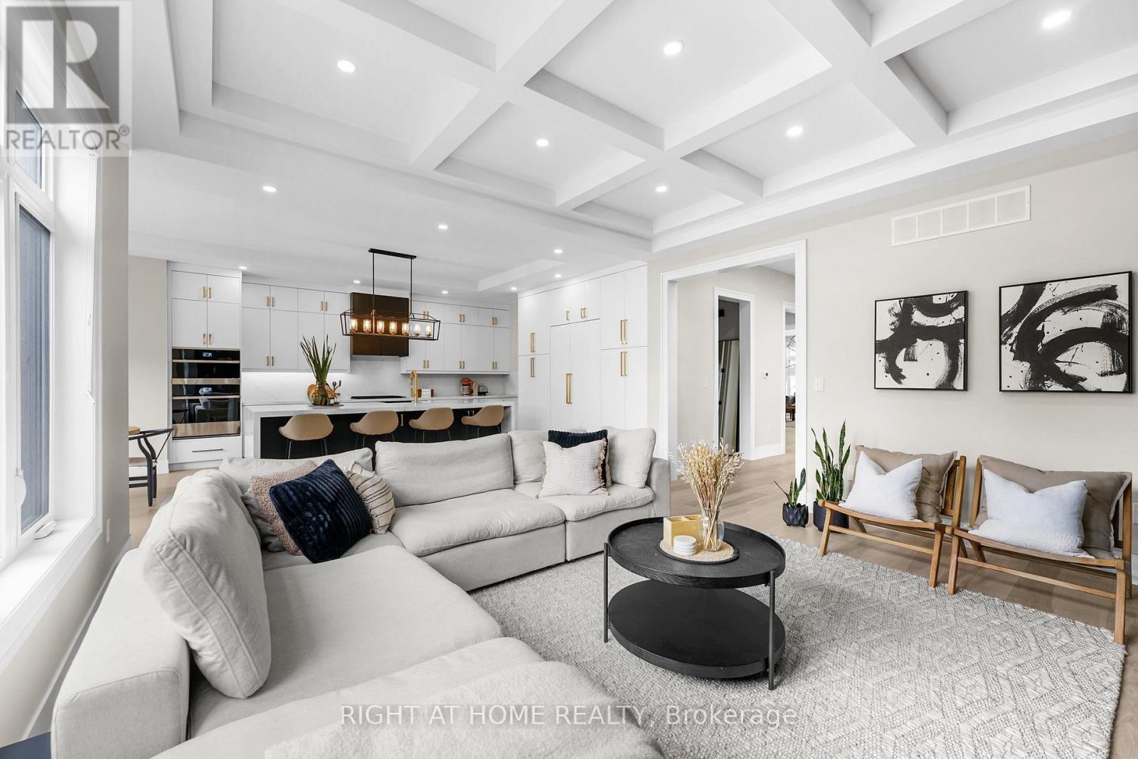 Property at 262 SENLAC ROAD image 1