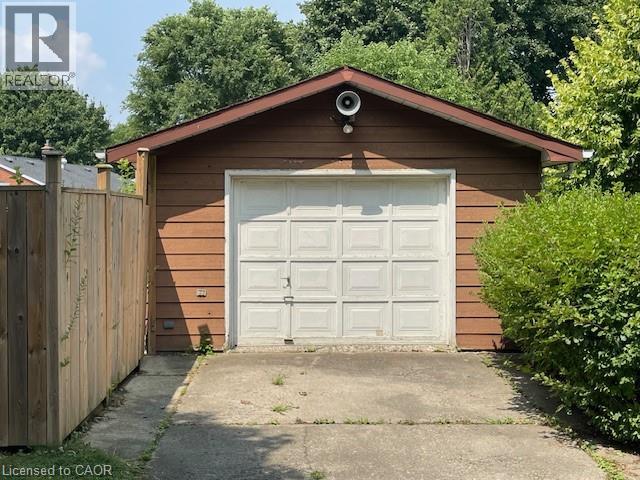 Photo 5 of 30 for 146 Burnside Drive