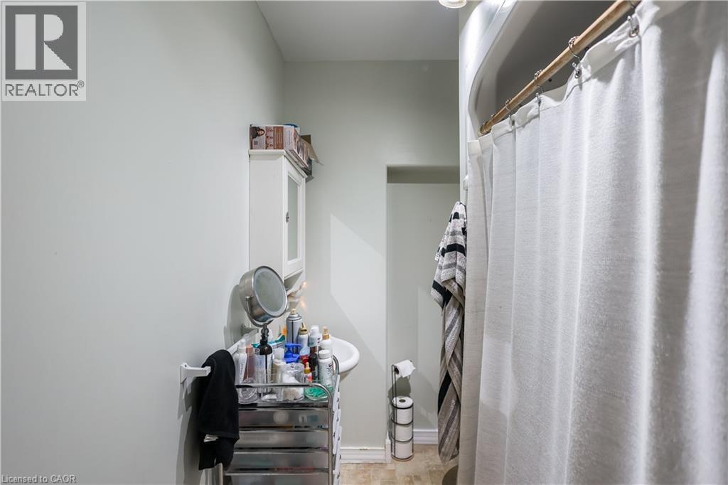69 Victoria Avenue N, Hamilton, Ontario  L8L 5E3 - Photo 15 - 40761502