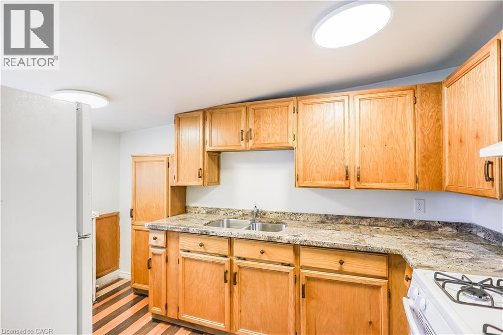 69 Victoria Avenue N, Hamilton, Ontario  L8L 5E3 - Photo 6 - 40761502