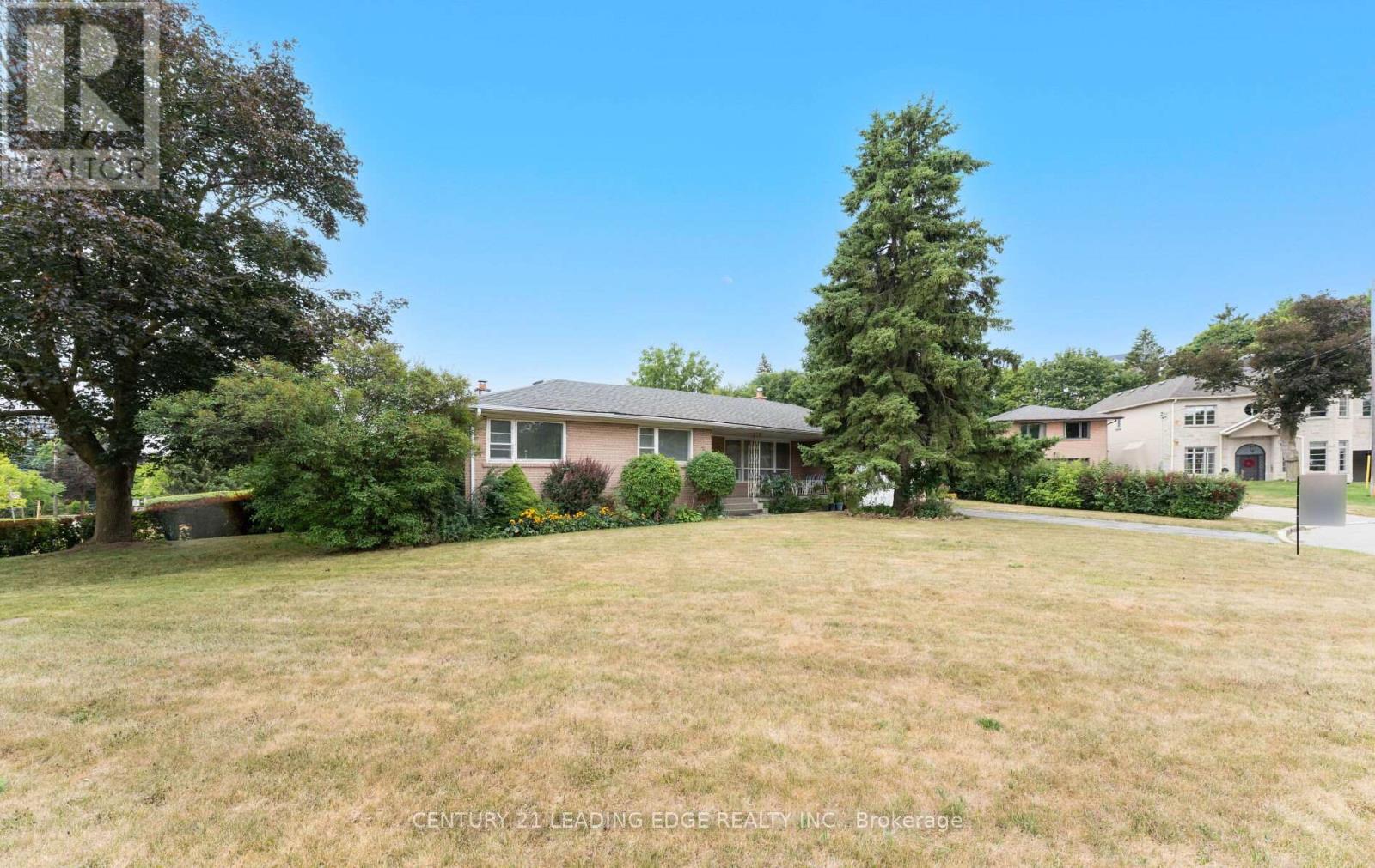 Property at 24 BURBANK DRIVE image 2