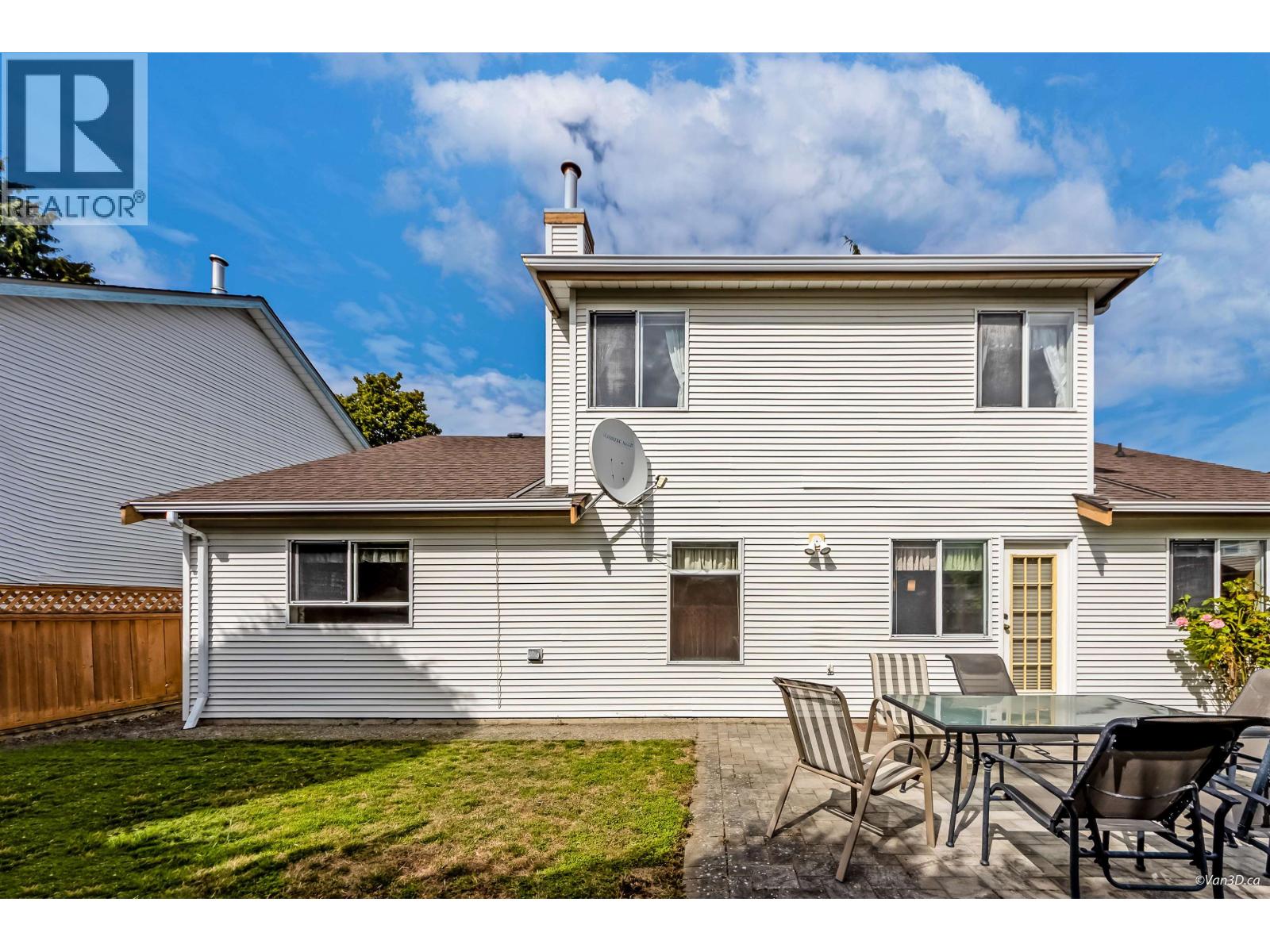 Property at 5019 LINDEN DRIVE image 5