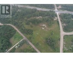 Villeneuve RD SW, Kenora, Ontario
