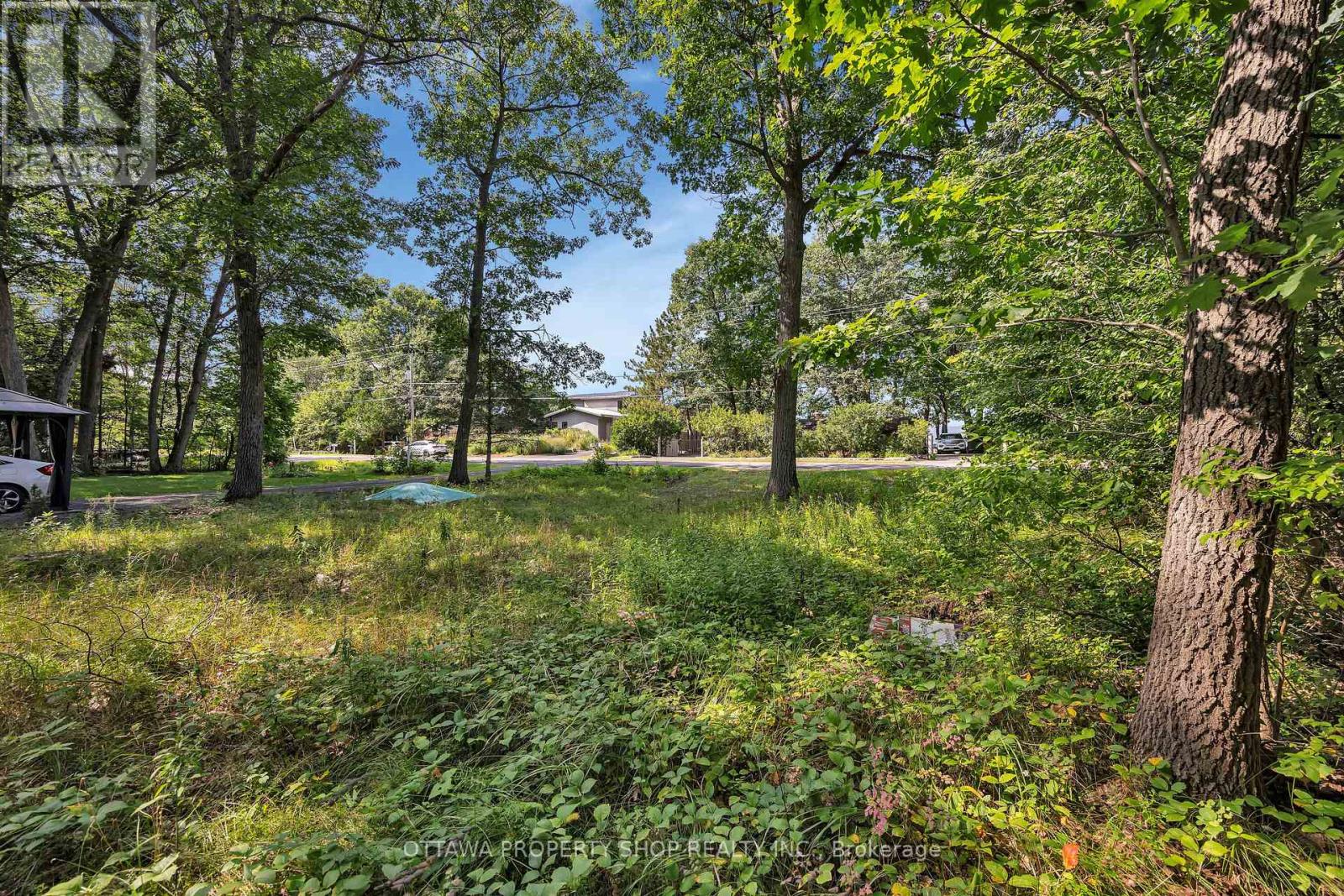 675 Bayview Drive, Ottawa, Ontario  K0A 3M0 - Photo 8 - X12355710