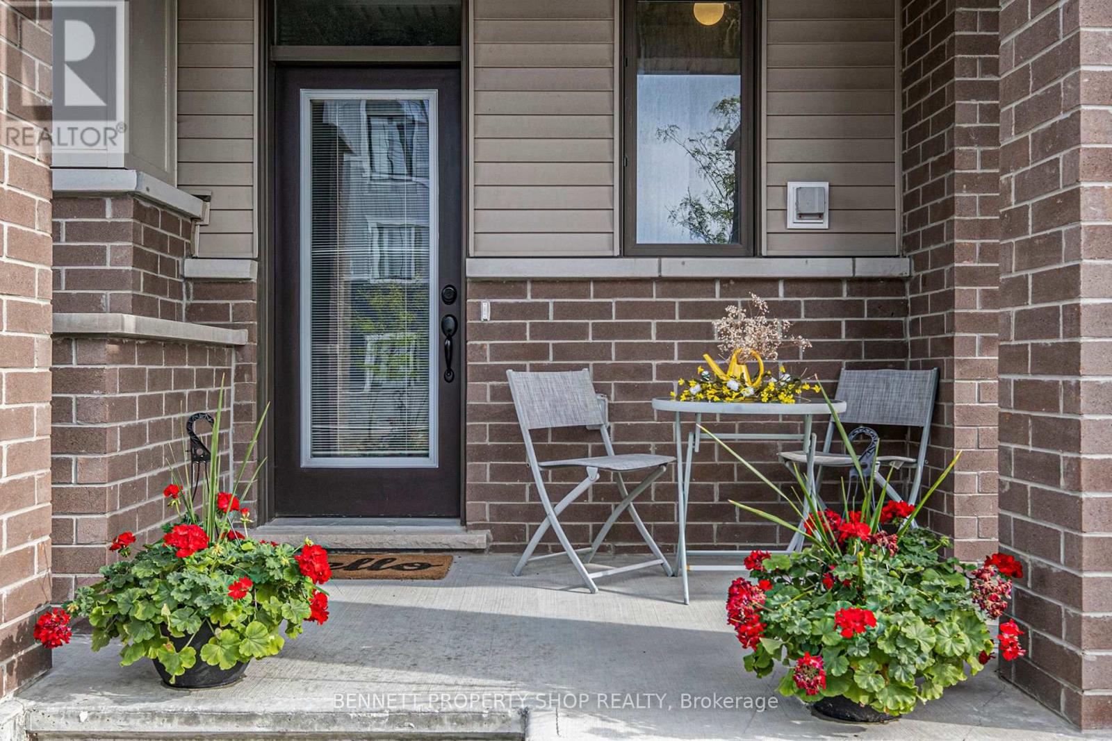 533 Rye Grass Way, Ottawa, Ontario  K2J 7A1 - Photo 3 - X12355781