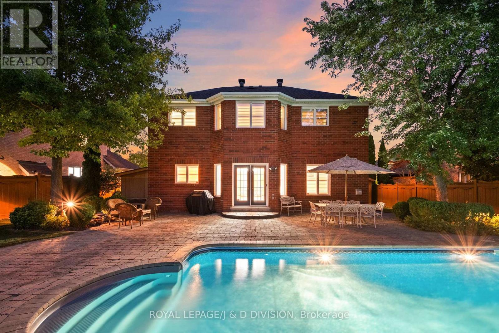 2153 Manor Hill Drive, Mississauga, Ontario  L5M 5H9 - Photo 27 - W12355611