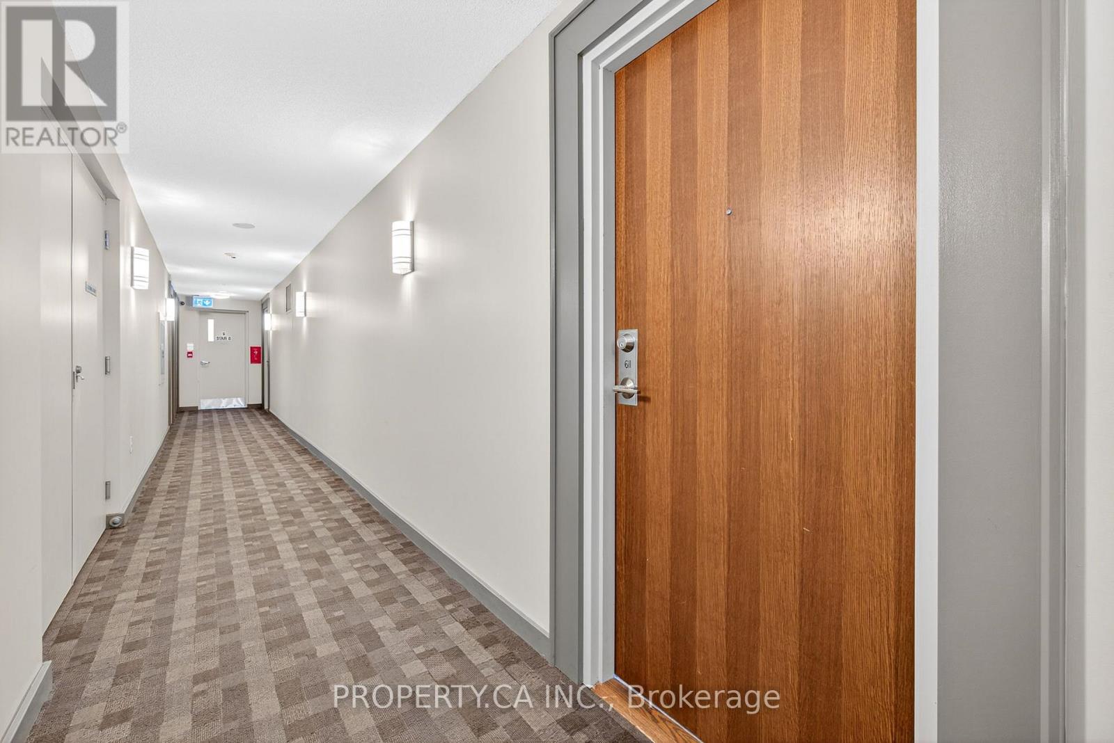 611 - 215 Queen Street E, Brampton, Ontario  L6W 0A9 - Photo 3 - W12355639
