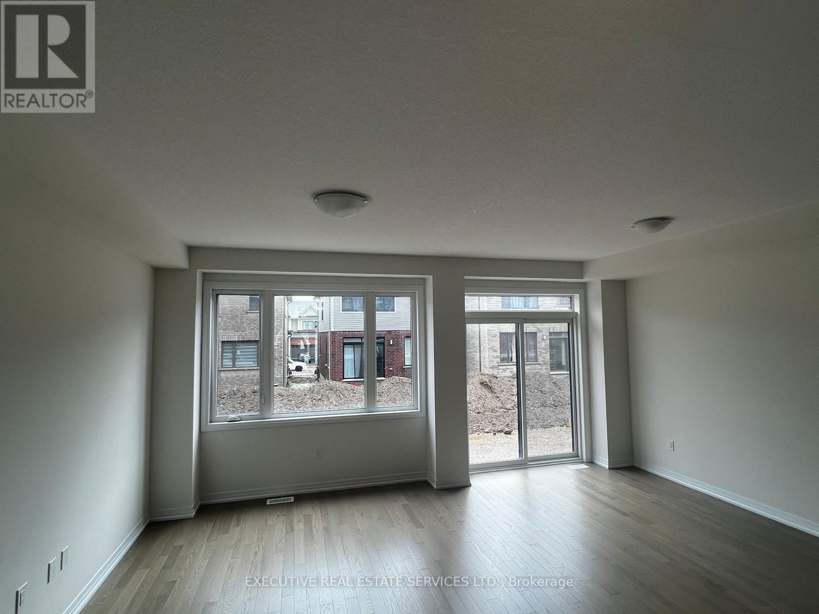 16 - 15 Blacklock Street, Cambridge, Ontario  N1S 0E6 - Photo 23 - X12355644