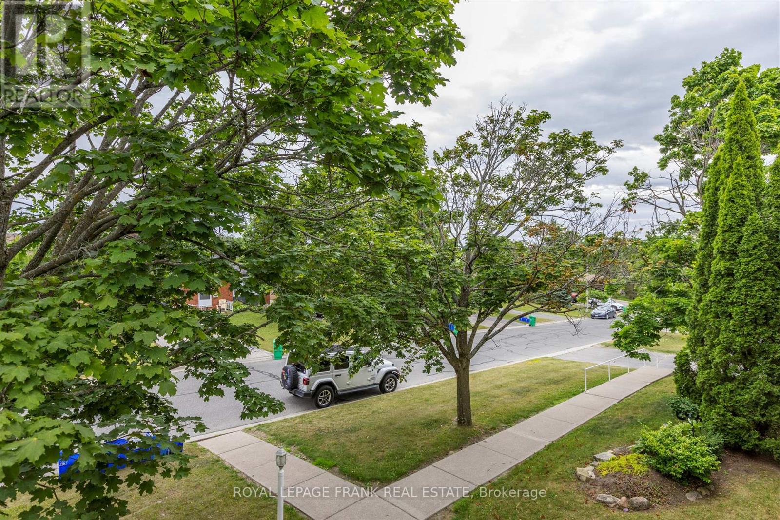 201 - 2406 Mountland Drive, Peterborough West, Ontario  K9K 2E1 - Photo 17 - X12355759